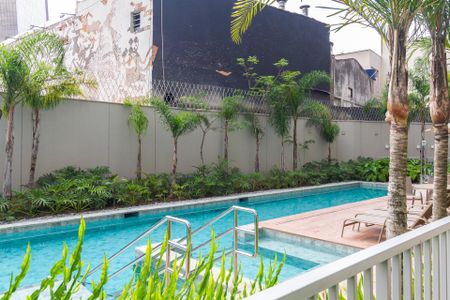 Apartamento para alugar com 27m², 1 quarto e sem vagaÁrea comum - Piscina