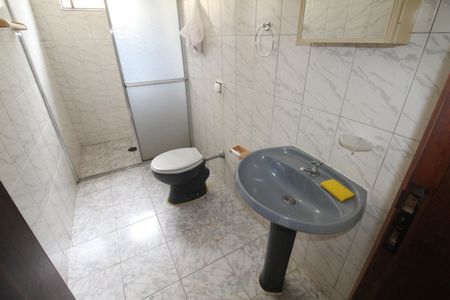 Casa para alugar com 80m², 2 quartos e 1 vagaBanheiro da Suíte