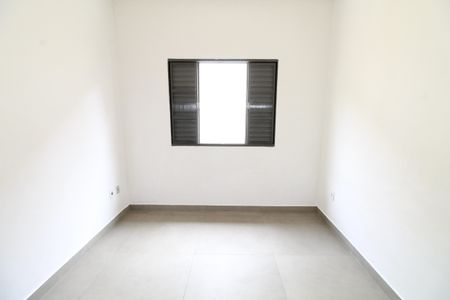 Quarto de casa para alugar com 2 quartos, 80m² em Jardim das Industrias, São José dos Campos