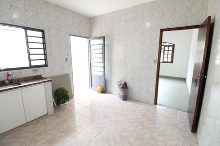 Casa para alugar com 80m², 2 quartos e 1 vagaCozinha