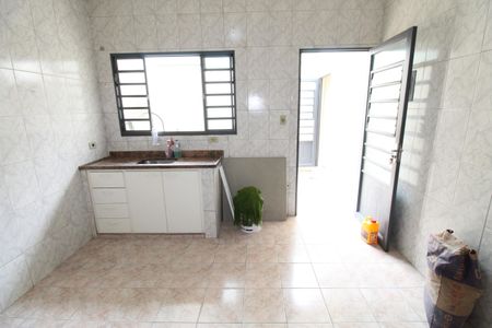 Casa para alugar com 80m², 2 quartos e 1 vagaCozinha