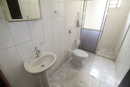 Casa para alugar com 80m², 2 quartos e 1 vagaBanheiro