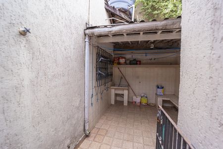 Casa à venda com 129m², 3 quartos e 5 vagas Casa à venda com 129m², 3 quartos e 5 vagasÁrea de Serviço