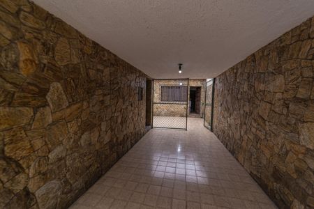 Casa à venda com 129m², 3 quartos e 5 vagas Casa à venda com 129m², 3 quartos e 5 vagasGaragem