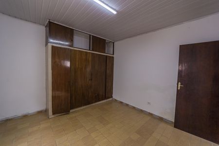 Casa à venda com 129m², 3 quartos e 5 vagas Casa à venda com 129m², 3 quartos e 5 vagasQuarto 3 - CASA 2
