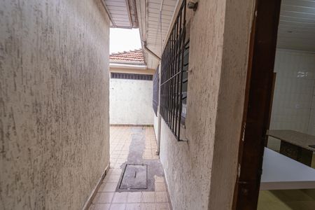 Casa à venda com 129m², 3 quartos e 5 vagas Casa à venda com 129m², 3 quartos e 5 vagasQuintal