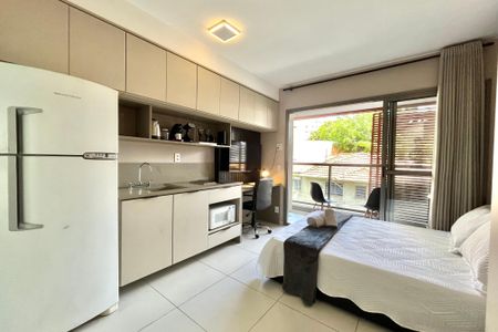Studio para alugar com 24m², 1 quarto e sem vaga Studio para alugar com 24m², 1 quarto e sem vagaSala/Quarto
