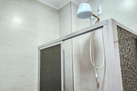 Banheiro  de apartamento para alugar com 1 quarto, 14m² em Botafogo, Rio de Janeiro