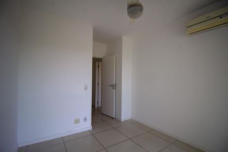 Apartamento à venda com 171m², 4 quartos e 3 vagas Apartamento à venda com 171m², 4 quartos e 3 vagasSuíte 3