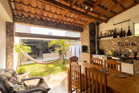 Casa para alugar com 255m², 3 quartos e 3 vagasVaranda gourmet