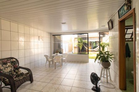 Casa para alugar com 255m², 3 quartos e 3 vagasChurrasqueira