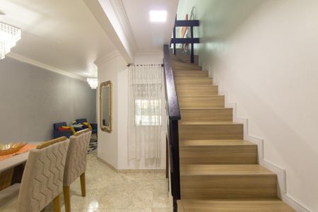 Casa para alugar com 255m², 3 quartos e 3 vagasSala