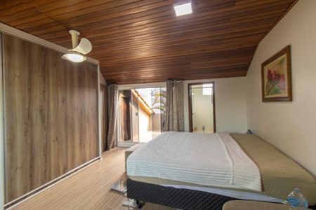 Casa para alugar com 255m², 3 quartos e 3 vagasSuíte