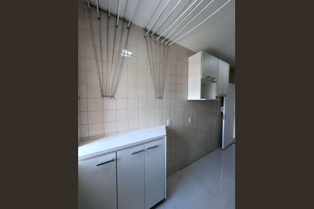 Apartamento para alugar com 69m², 3 quartos e 1 vagaÁrea de Serviço