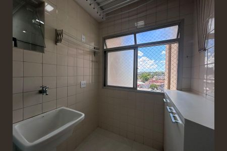 Apartamento para alugar com 69m², 3 quartos e 1 vagaÁrea de Serviço