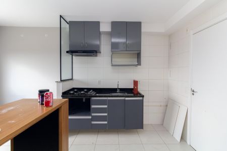 Apartamento para alugar com 33m², 2 quartos e sem vaga Apartamento para alugar com 33m², 2 quartos e sem vagaSala/Cozinha