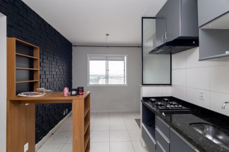 Sala/Cozinha de apartamento para alugar com 2 quartos, 33m² em Vila Nova Curuca, São Paulo