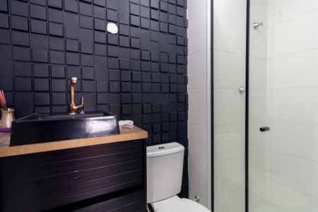 Apartamento para alugar com 33m², 2 quartos e sem vaga Apartamento para alugar com 33m², 2 quartos e sem vagaBanheiro