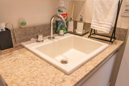 Apartamento para alugar com 69m², 2 quartos e 2 vagas Apartamento para alugar com 69m², 2 quartos e 2 vagasBanheiro da Suíte