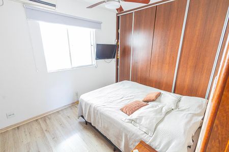 Casa de condomínio à venda com 80m², 3 quartos e 1 vaga Casa de condomínio à venda com 80m², 3 quartos e 1 vagaSuíte