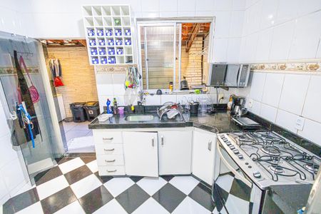 Casa de condomínio à venda com 80m², 3 quartos e 1 vaga Casa de condomínio à venda com 80m², 3 quartos e 1 vagaCozinha