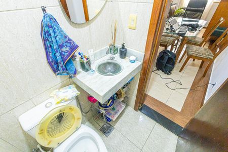 Casa de condomínio à venda com 80m², 3 quartos e 1 vaga Casa de condomínio à venda com 80m², 3 quartos e 1 vagaLavabo