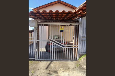 Casa de condomínio à venda com 80m², 3 quartos e 1 vaga Casa de condomínio à venda com 80m², 3 quartos e 1 vagaVaga de garagem