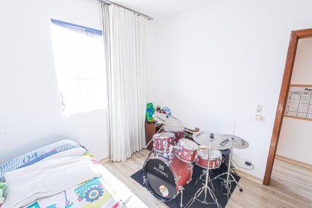 Casa de condomínio à venda com 80m², 3 quartos e 1 vaga Casa de condomínio à venda com 80m², 3 quartos e 1 vagaQuarto