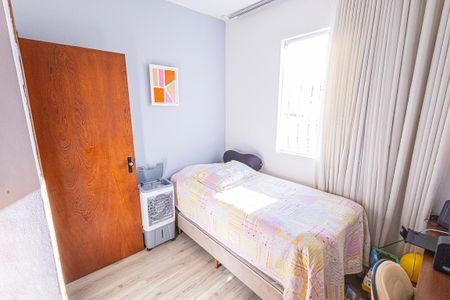 Casa de condomínio à venda com 80m², 3 quartos e 1 vaga Casa de condomínio à venda com 80m², 3 quartos e 1 vagaQuarto 2