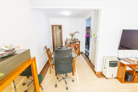 Casa de condomínio à venda com 80m², 3 quartos e 1 vaga Casa de condomínio à venda com 80m², 3 quartos e 1 vagaSala de jantar