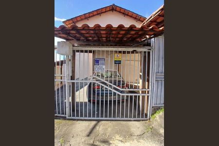 Casa de condomínio à venda com 80m², 3 quartos e 1 vaga Casa de condomínio à venda com 80m², 3 quartos e 1 vagaFachada/ Placa NRHU-438
