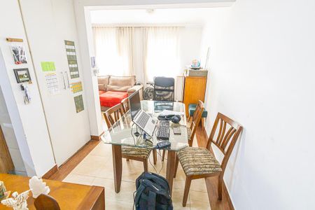 Casa de condomínio à venda com 80m², 3 quartos e 1 vagaSala de jantar