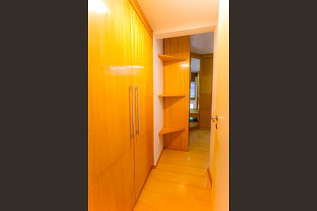 Apartamento à venda com 78m², 3 quartos e 1 vagaQuarto 2