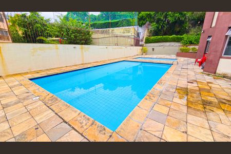 Apartamento à venda com 78m², 3 quartos e 1 vagaÁrea comum - Piscina