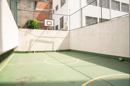 Apartamento para alugar com 58m², 2 quartos e 1 vagaÁrea comum - Quadra esportiva