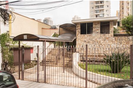 Apartamento para alugar com 58m², 2 quartos e 1 vagaFachada