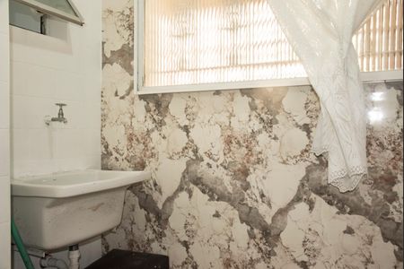 Apartamento para alugar com 58m², 2 quartos e 1 vagaÁrea de Serviço