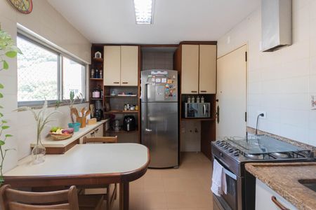 Apartamento à venda com 94m², 3 quartos e 1 vagaBanheiro