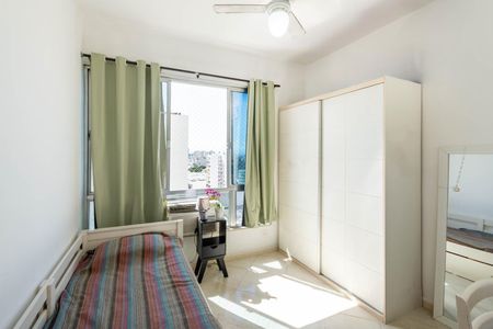 Apartamento à venda com 94m², 3 quartos e 1 vagaQuarto 2