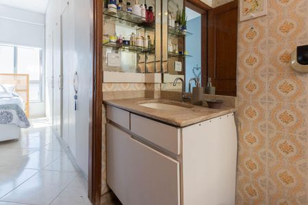 Apartamento à venda com 94m², 3 quartos e 1 vagaBanheiro Suite