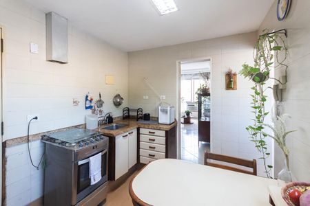 Apartamento à venda com 94m², 3 quartos e 1 vagaCozinha