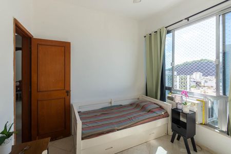 Apartamento à venda com 94m², 3 quartos e 1 vagaQuarto 2