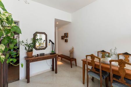 Apartamento à venda com 94m², 3 quartos e 1 vagaSala