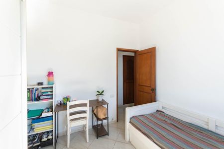 Apartamento à venda com 94m², 3 quartos e 1 vagaQuarto 2