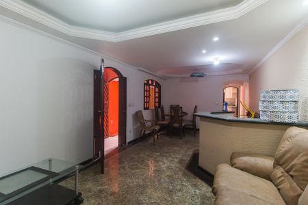 Sala de casa para alugar com 3 quartos, 200m² em Biritiba, Poá