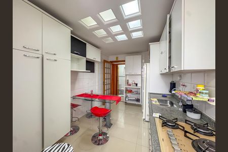 Apartamento para alugar com 220m², 3 quartos e 4 vagasCozinha