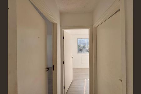 Apartamento para alugar com 42m², 2 quartos e 1 vaga Apartamento para alugar com 42m², 2 quartos e 1 vagaCorredor