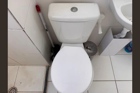 Apartamento para alugar com 42m², 2 quartos e 1 vaga Apartamento para alugar com 42m², 2 quartos e 1 vagaBanheiro Social
