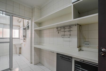 Apartamento à venda com 90m², 3 quartos e 2 vagasCozinha