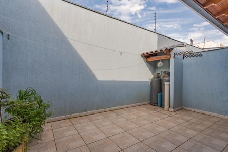 Casa à venda com 170m², 2 quartos e 2 vagas Casa à venda com 170m², 2 quartos e 2 vagasÁrea de Serviço